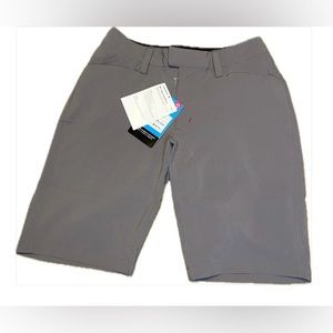 🚲NWT Shimano transit path shorts. Women’s Medium. Gray. 11” inseam.